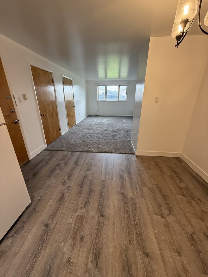 4212 Central Ave #4 - Photo 5 of 12