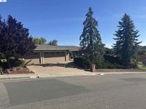 1088 Country Club Dr - Photo 1 of 1