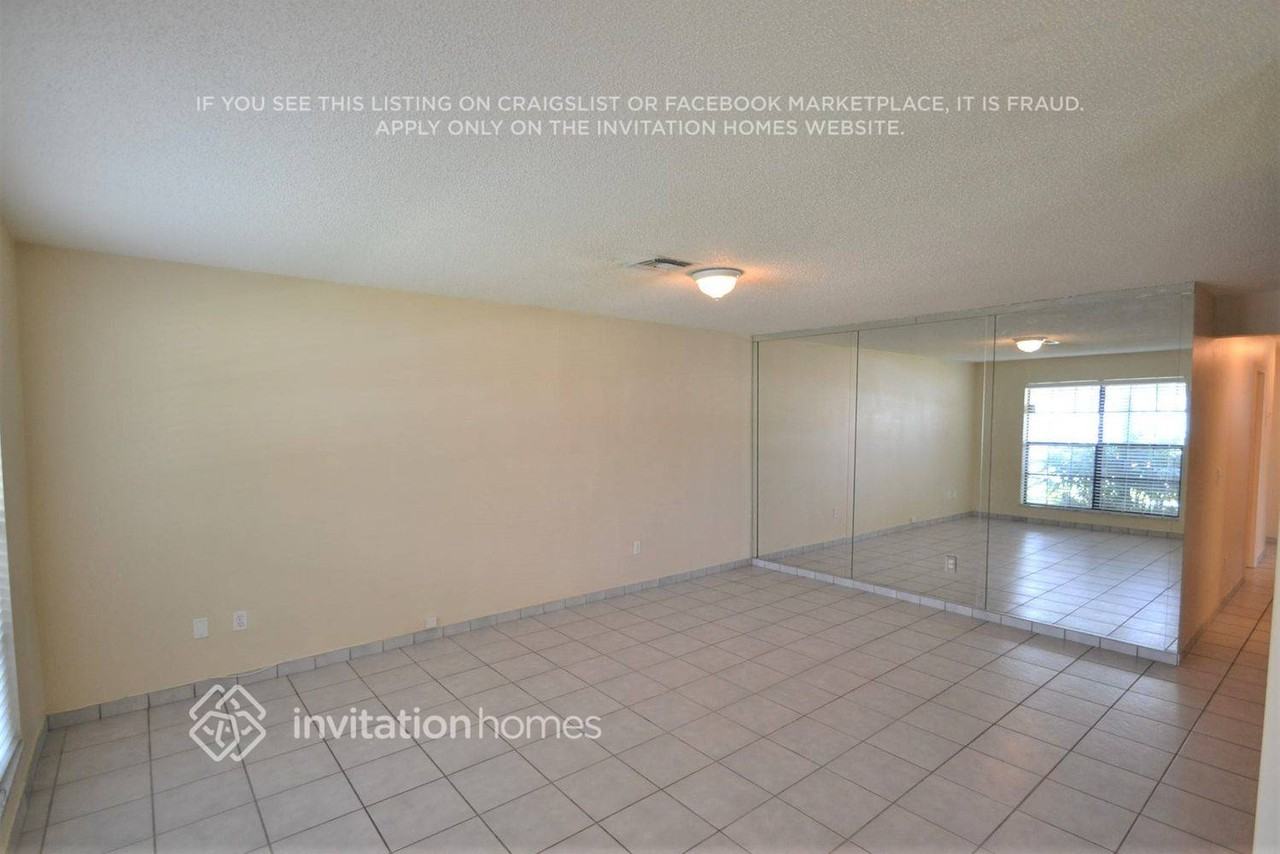 5131 Sw 101st Ter - Photo 7 of 18