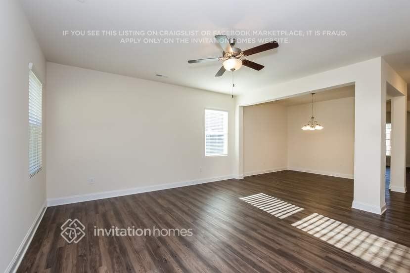 9823 Maywine Cir - Photo 5 of 20