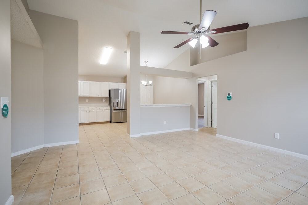 1811 Sheraton Lakes Cir - Photo 6 of 16