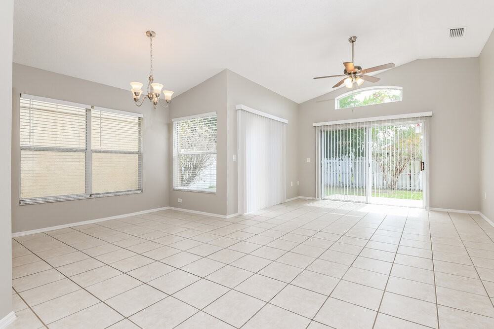 2603 Spring Hill Dr - Photo 5 of 16