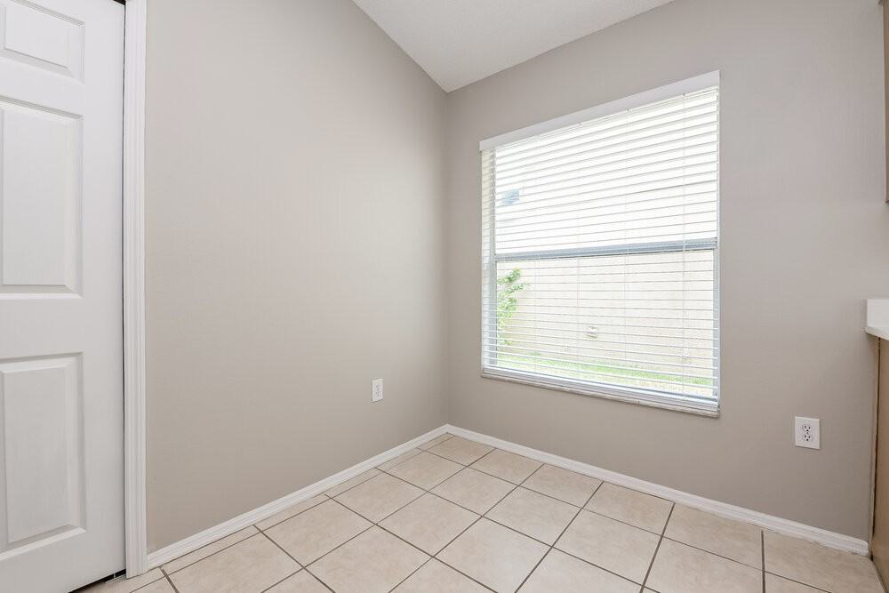 2603 Spring Hill Dr - Photo 7 of 16