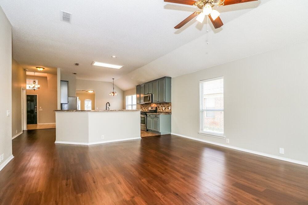 508 Glenwood Dr - Photo 2 of 22