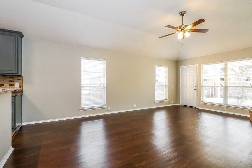 508 Glenwood Dr - Photo 3 of 22