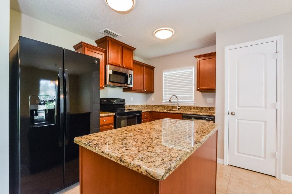 4292 Abaco Dr - Photo 7 of 16
