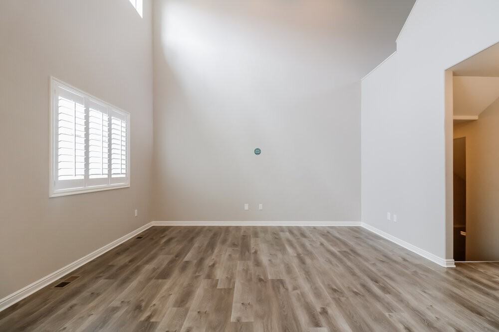 3023 S Willow Creek Dr - Photo 5 of 18