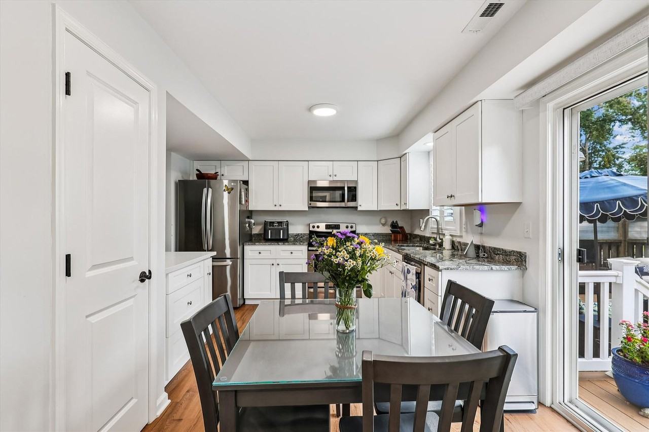 1173 Bay Ridge Rd #1506229P - Photo 5 of 27