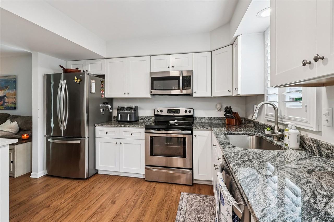 1173 Bay Ridge Rd #1506229P - Photo 6 of 27