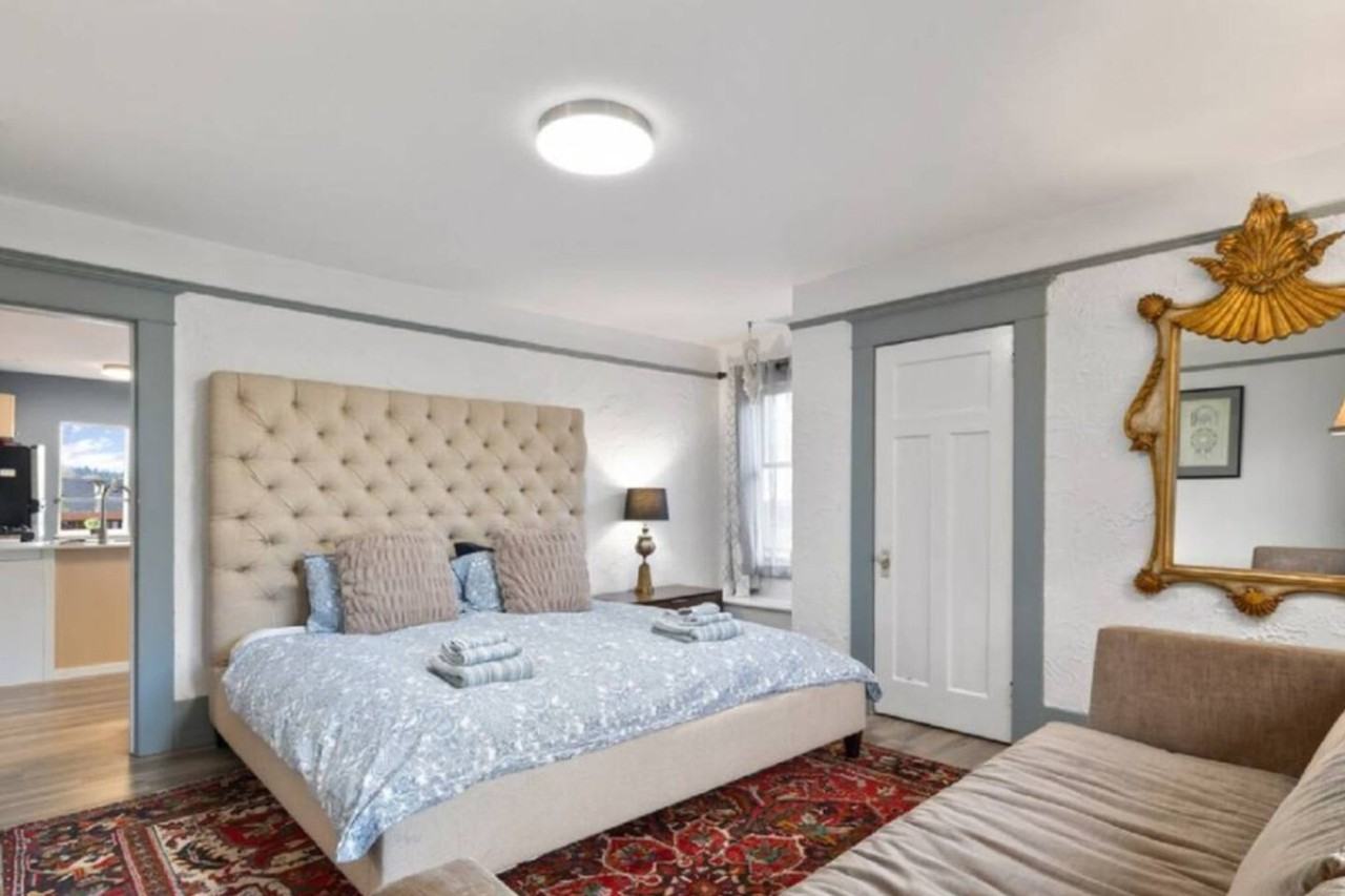 2029 Collingwood St #1539509P - Photo 5 of 15