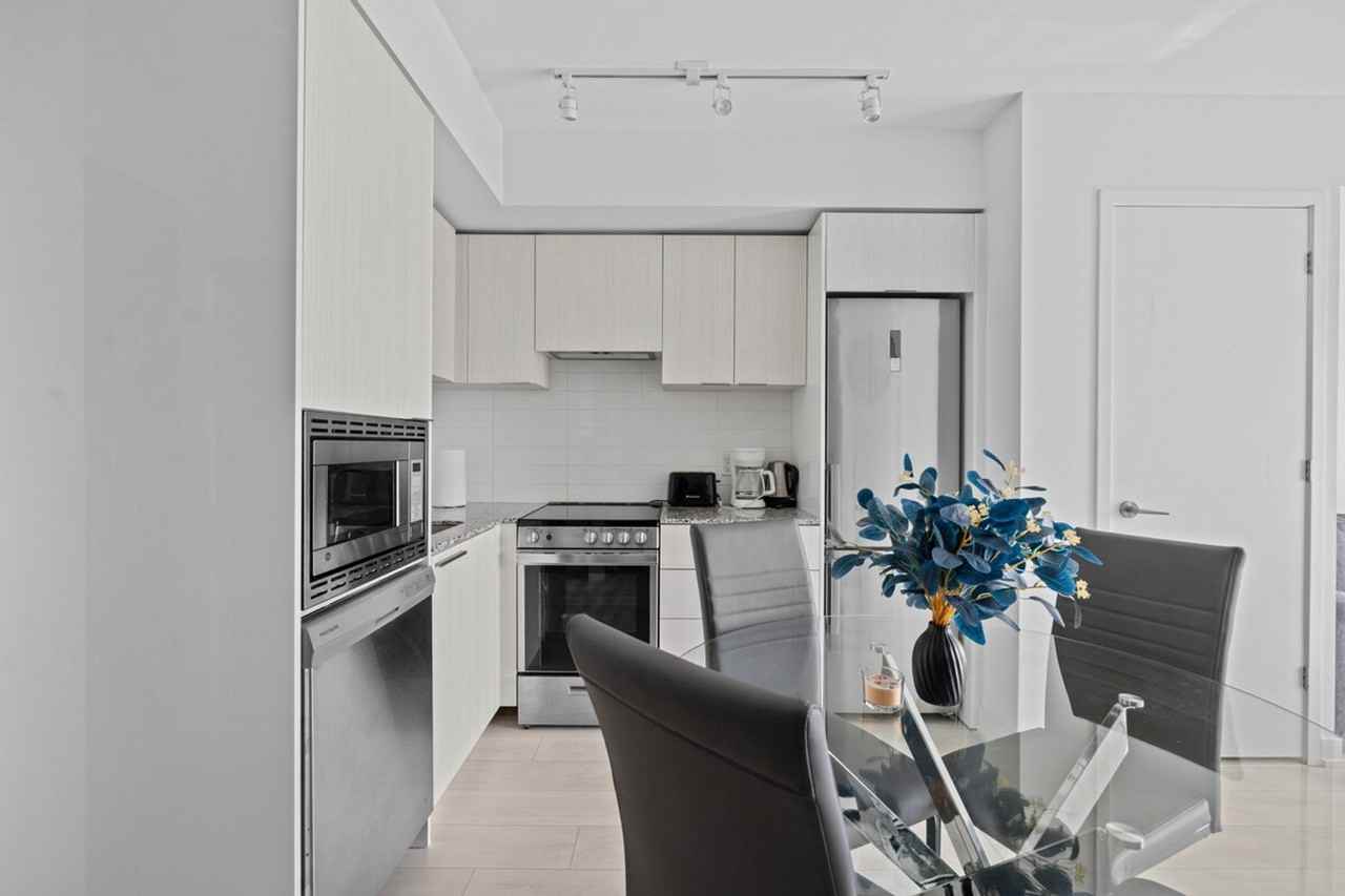 501 Yonge St #1571748P - Photo 7 of 19