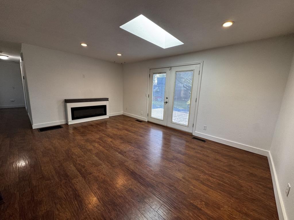 33691 Ne Karen Pl - Photo 7 of 17
