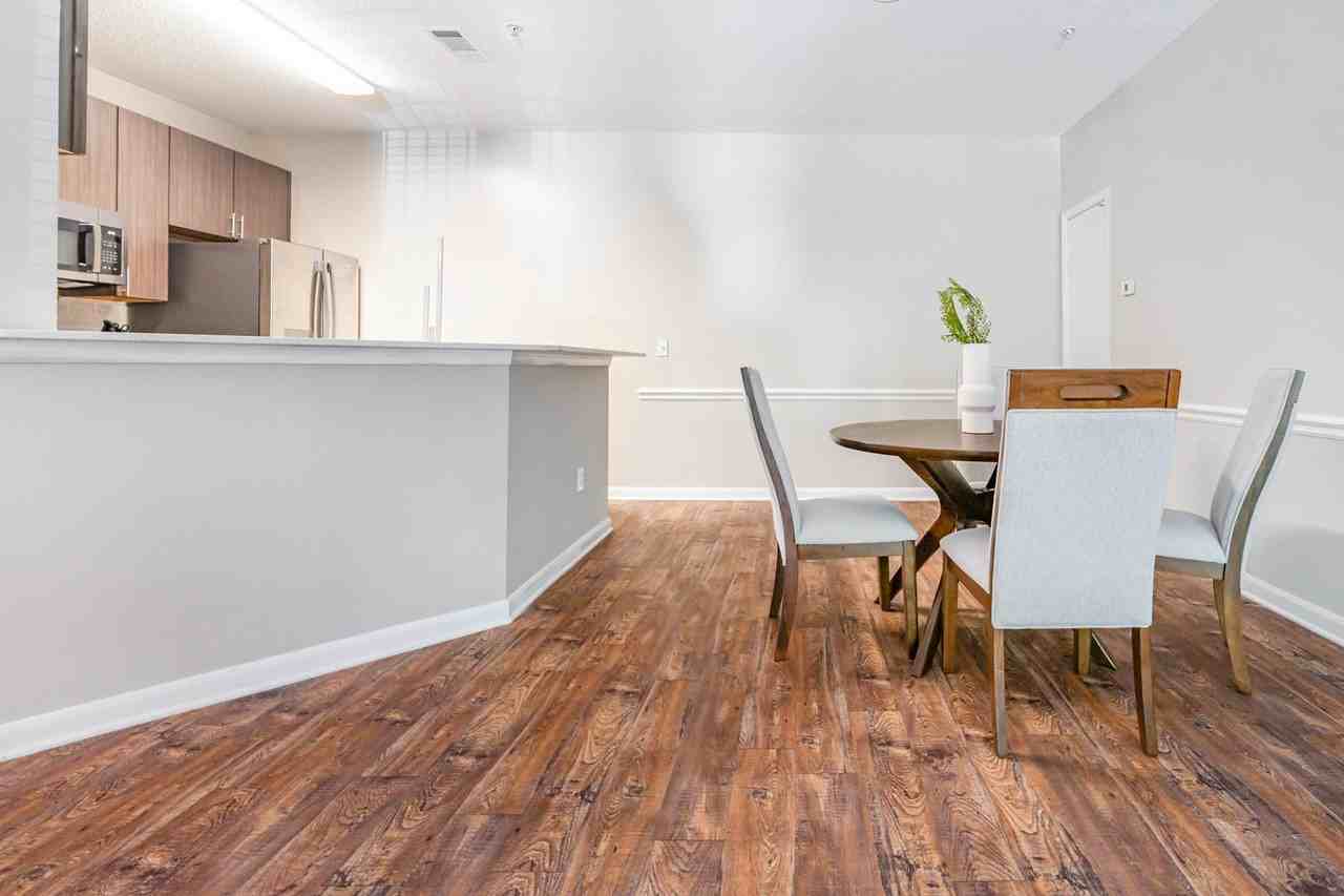 831 Cedar Lake Rd. - Photo 4 of 50