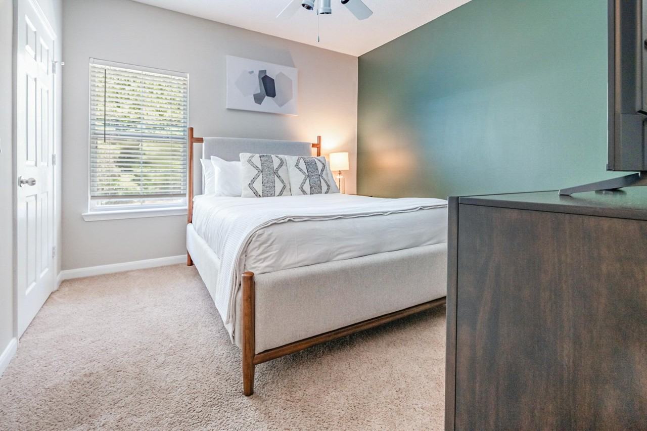 831 Cedar Lake Rd. - Photo 7 of 50