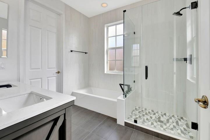 838 Northwest 83rd Lane - Photo 7 of 8