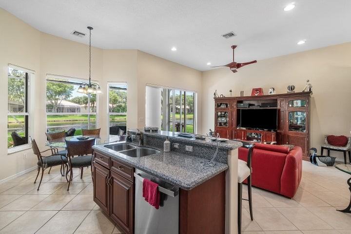 12196 Landrum Way - Photo 7 of 8