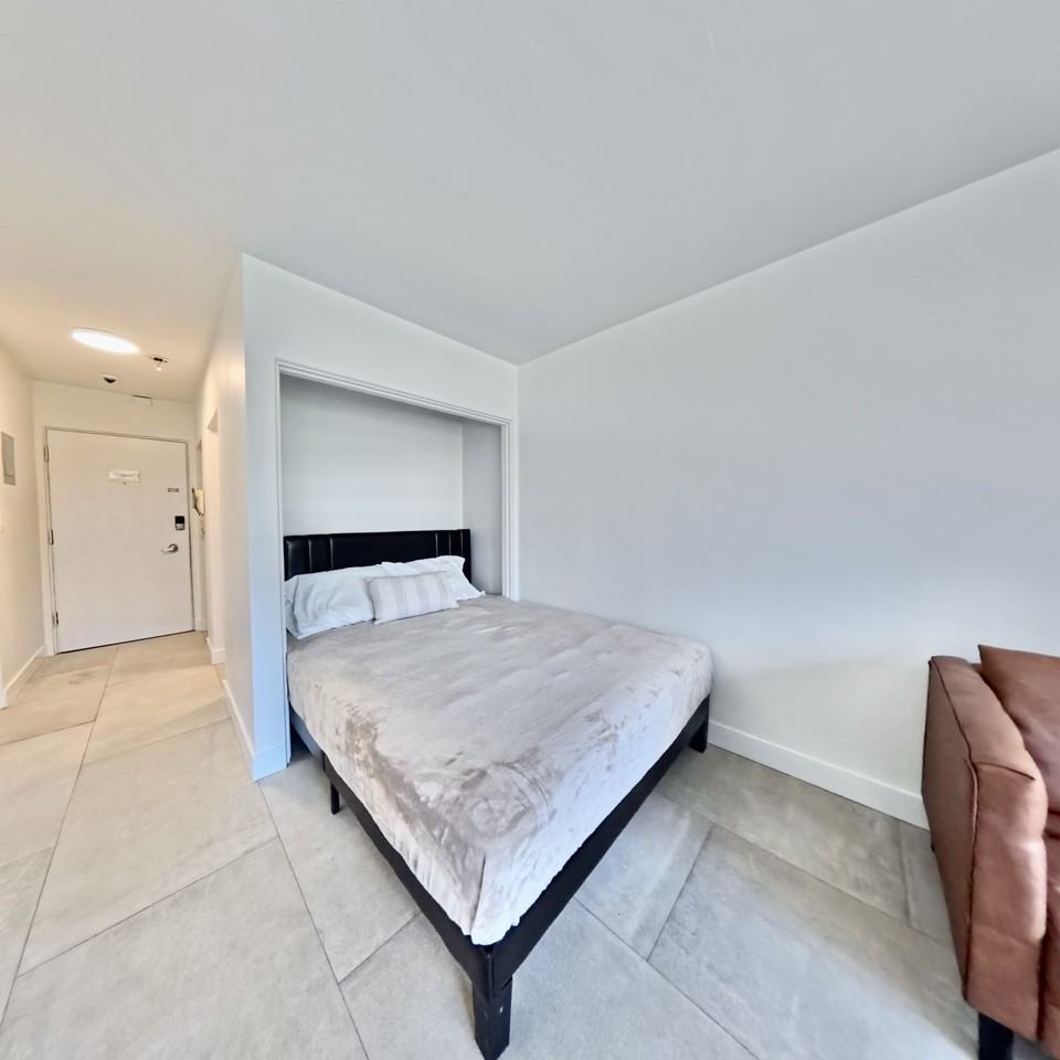 1540 Haro Street - Photo 5