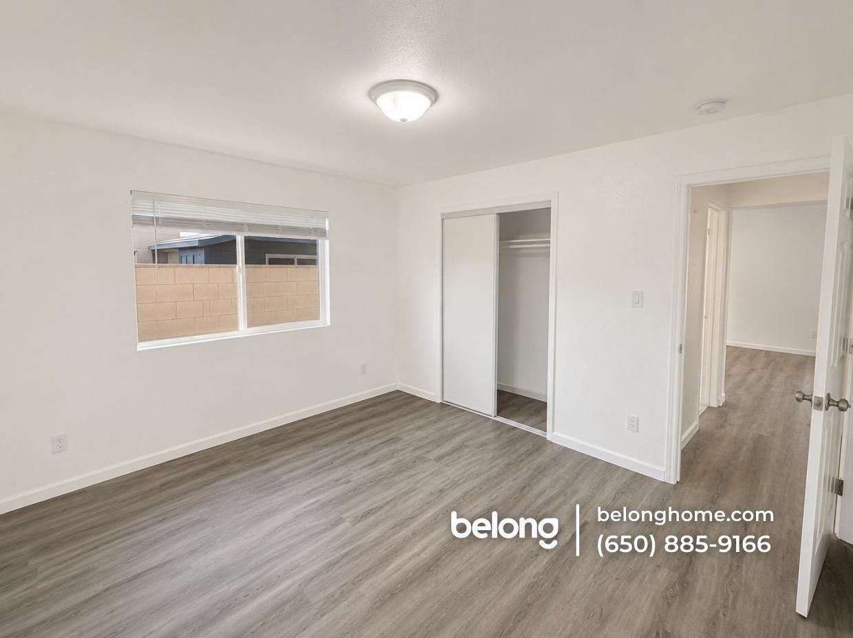26792 Clarkford St - Photo 2 of 8