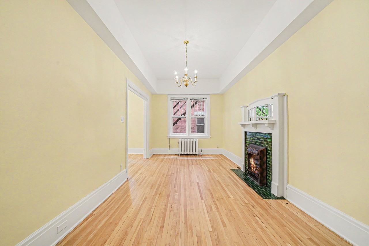 Elgin St & McLeod St #4 - Photo 4 of 13