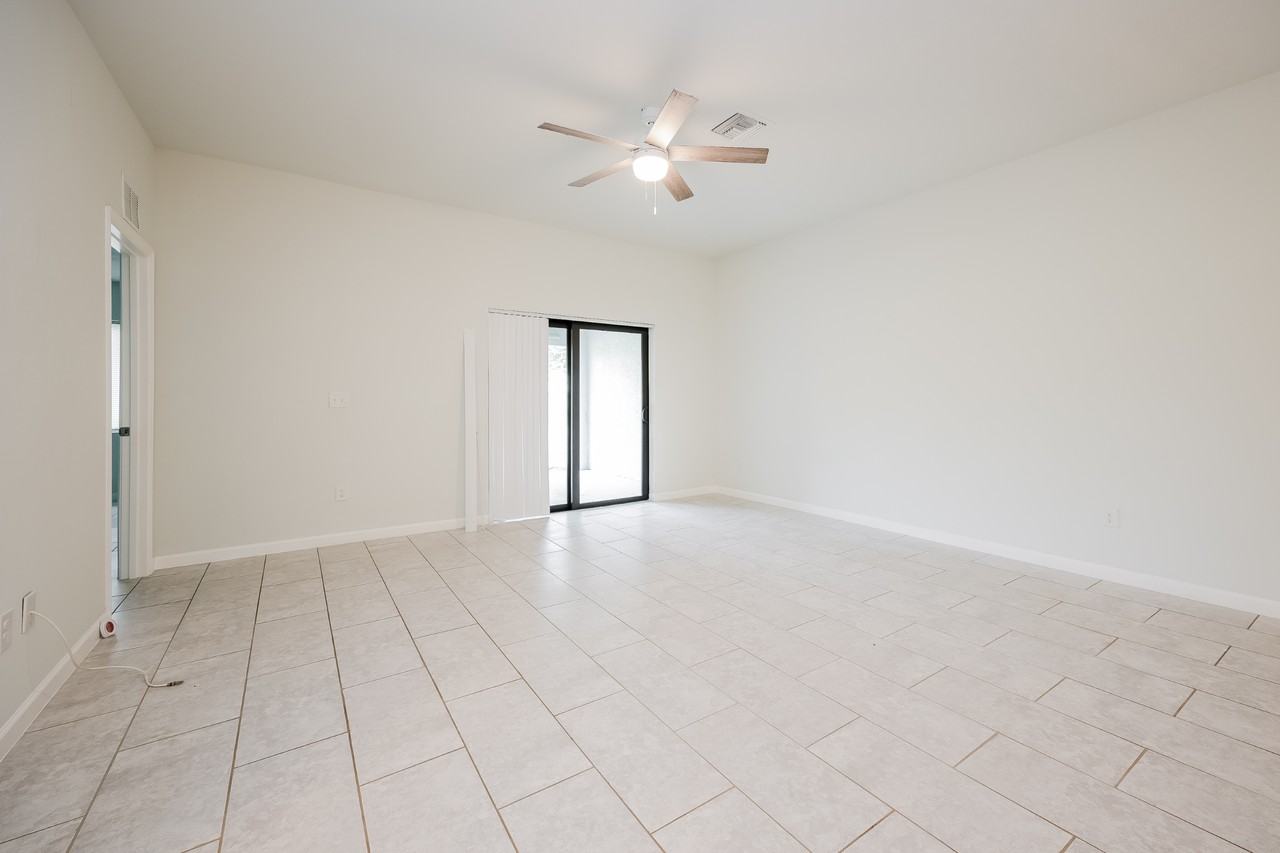 7636 Carrier Rd - Photo 5 of 15