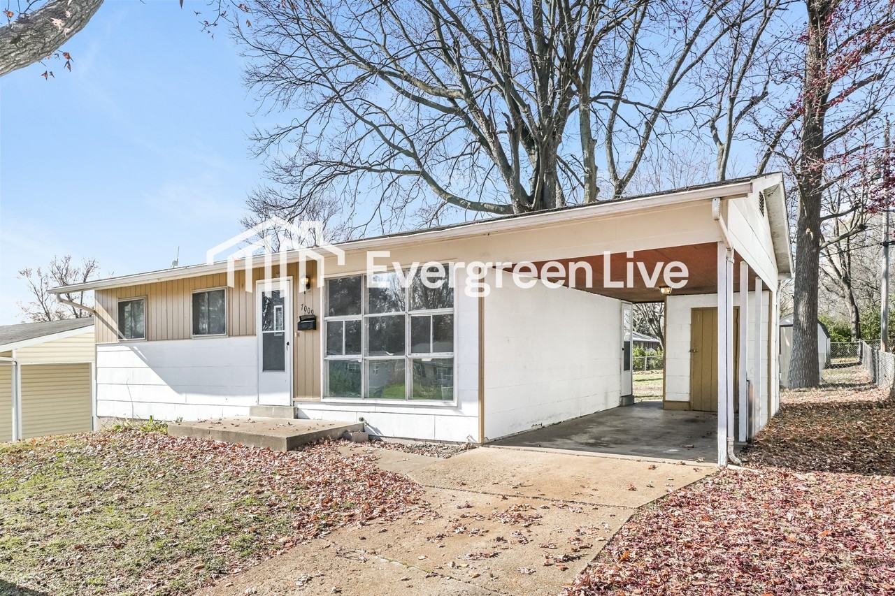 7009 Richwood Ln - Photo 2 of 15