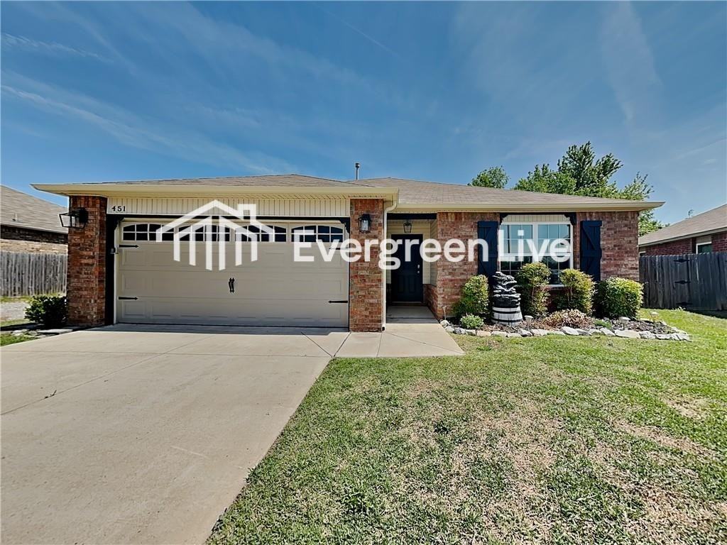 451 Ne 19th Pl - Photo 2 of 8