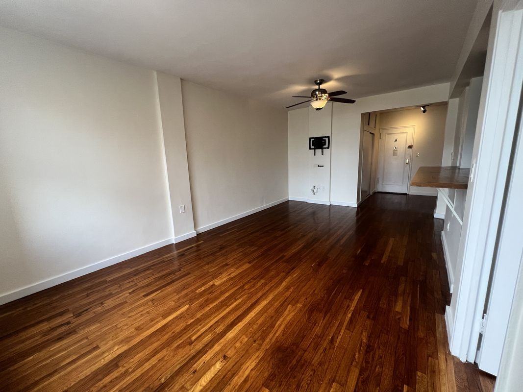50 Kenilworth Pl ##3a - Photo 4 of 13