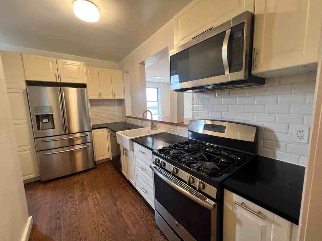 50 Kenilworth Pl ##3a - Photo 5 of 13
