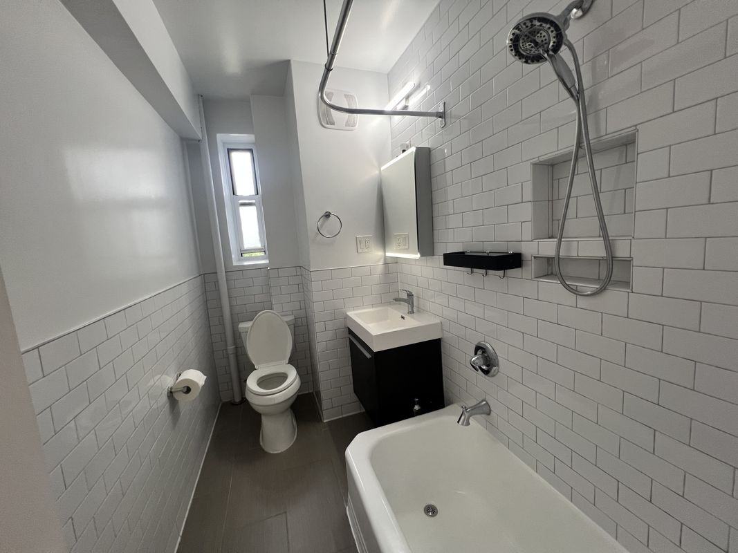 50 Kenilworth Pl ##3a - Photo 7 of 13