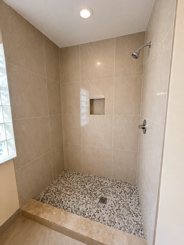 7434 Thatcher Ave - Photo 5 of 9