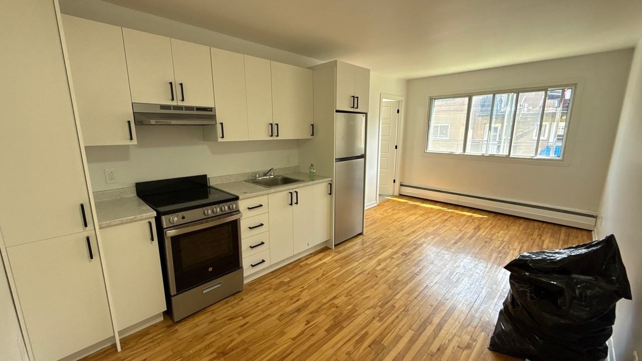 7790 Av Trémolières — photo 2