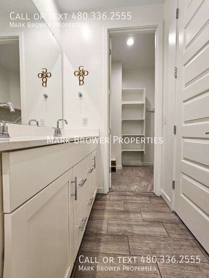 4021 E Arabian Dr - Photo 4 of 23