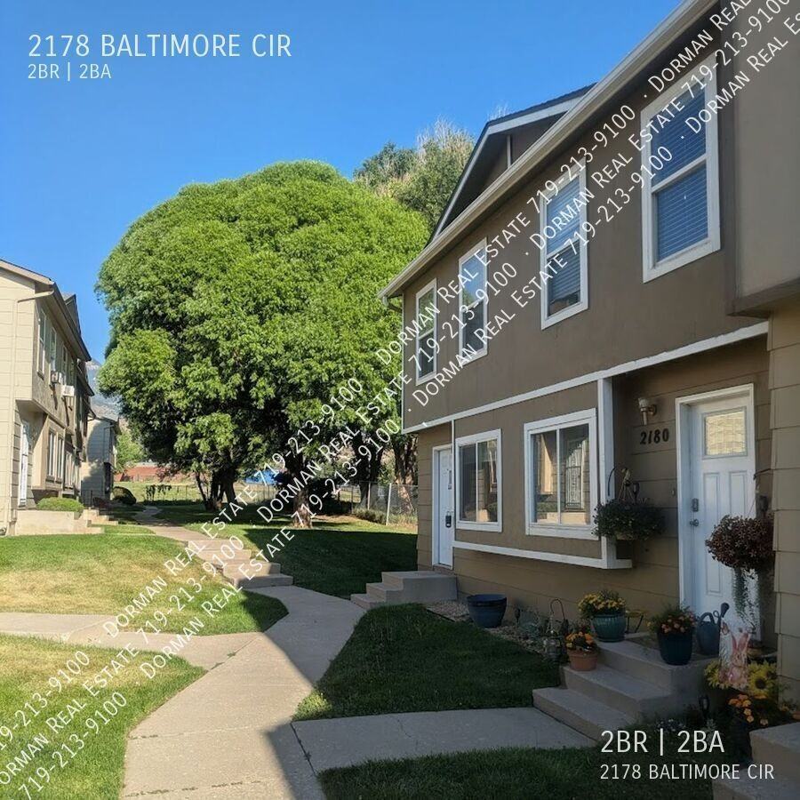 2178 Baltimore Cir - Photo 2 of 7