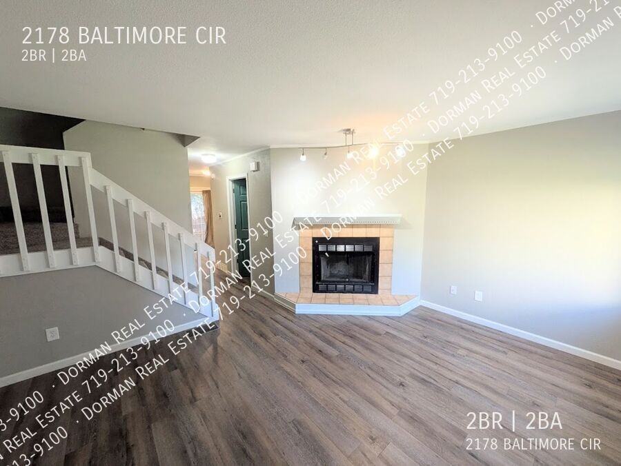2178 Baltimore Cir - Photo 4 of 7