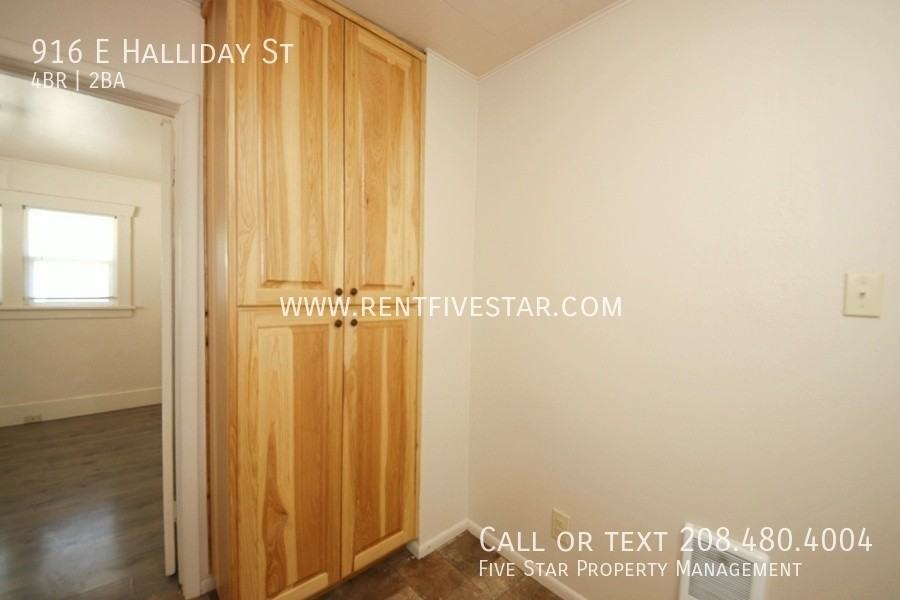 916 E Halliday St - Photo 5 of 14