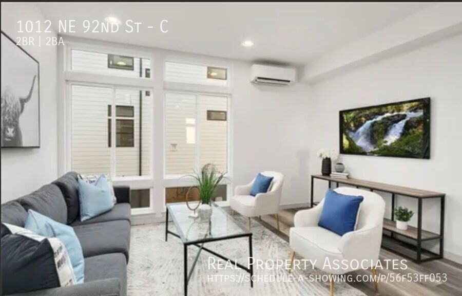 1012 Ne 92nd St #C - Photo 6 of 22