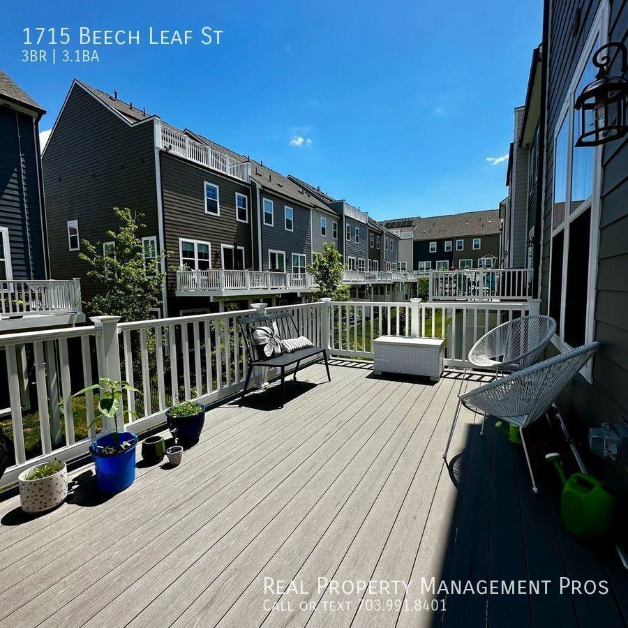 1715 Beech Leaf St - Photo 7 of 22