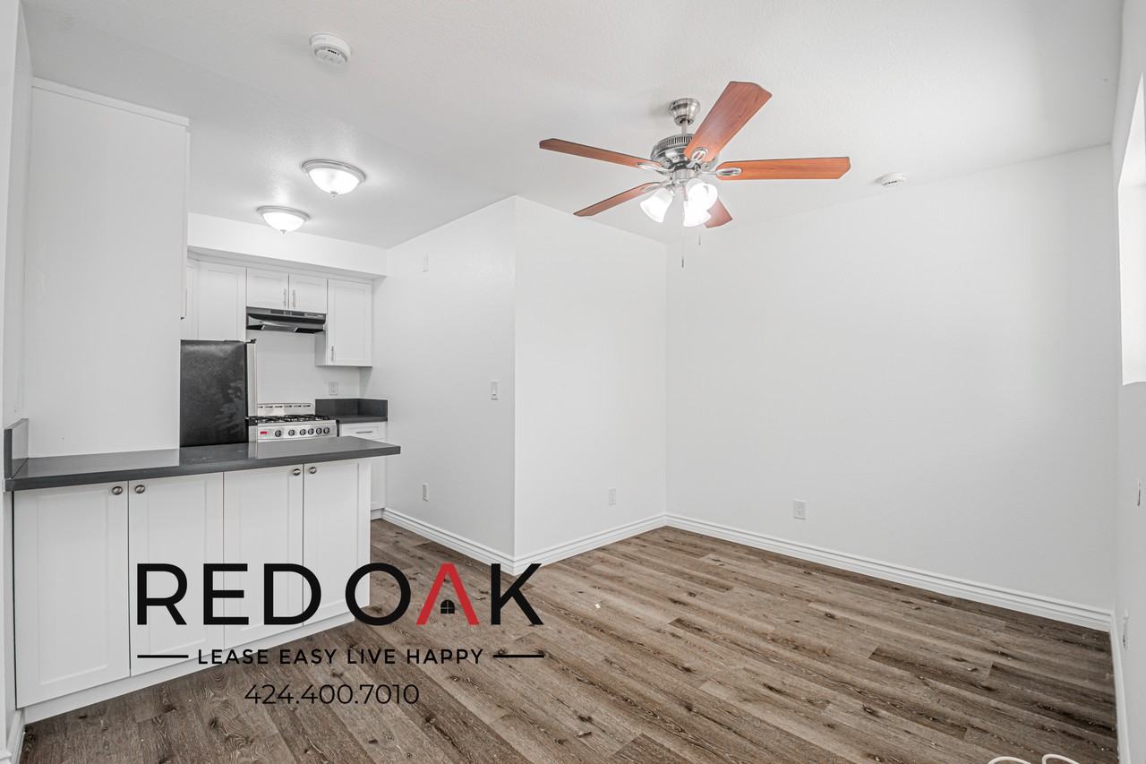545 W 14th St #22 - Photo 6 of 15