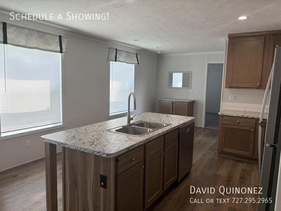 105 Azalea Ave - Photo 4 of 20