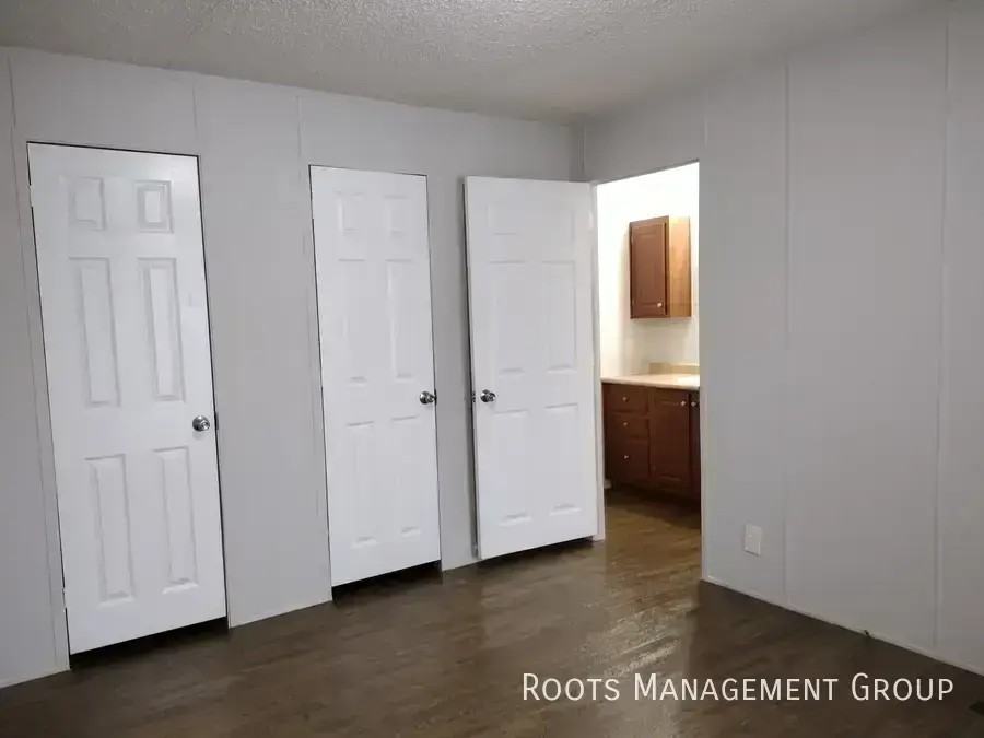 3400 Preston Pl - Photo 5 of 9