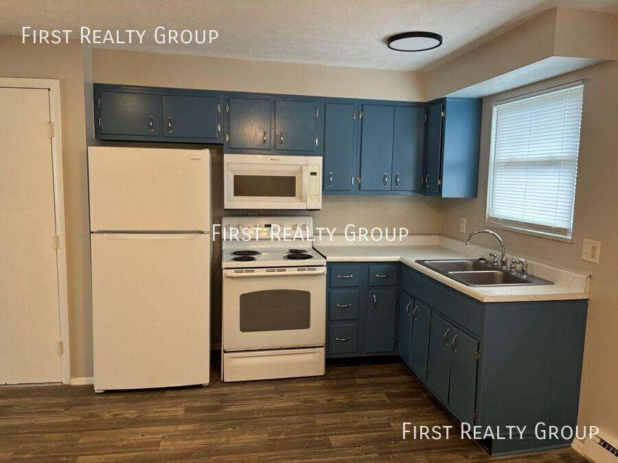 4911 Northcutt Pl #8 - Photo 2 of 8