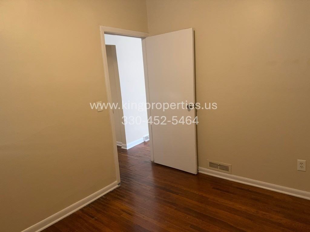 1206 15th St Nw #1 - Photo 4 of 10