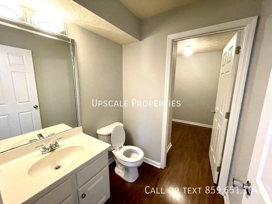 821 Gerardi Rd - Photo 5 of 16