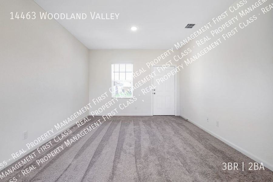 14463 Woodland Vly - Photo 4 of 28