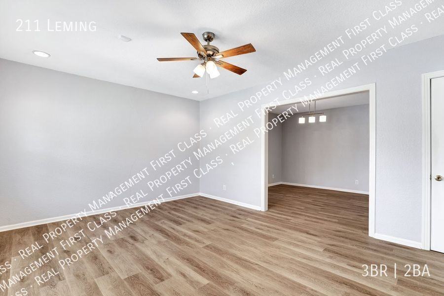211 Leming Dr - Photo 5 of 27