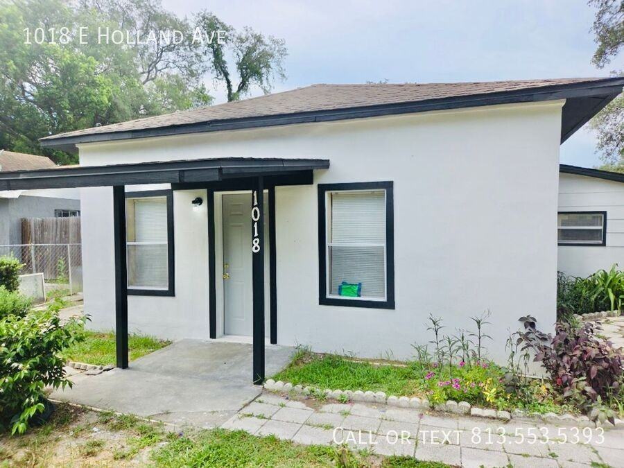 1018 E Holland Ave - Photo 2 of 14