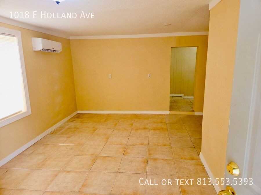 1018 E Holland Ave - Photo 4 of 14
