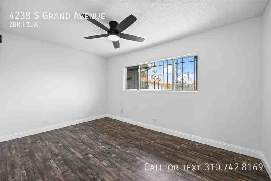 4238 S Grand Ave - Photo 5 of 20