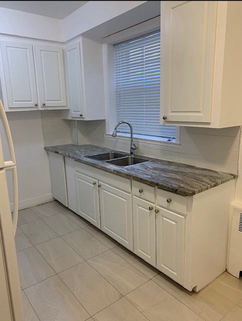 18 Hudson Avenue #6 - Photo 3 of 5