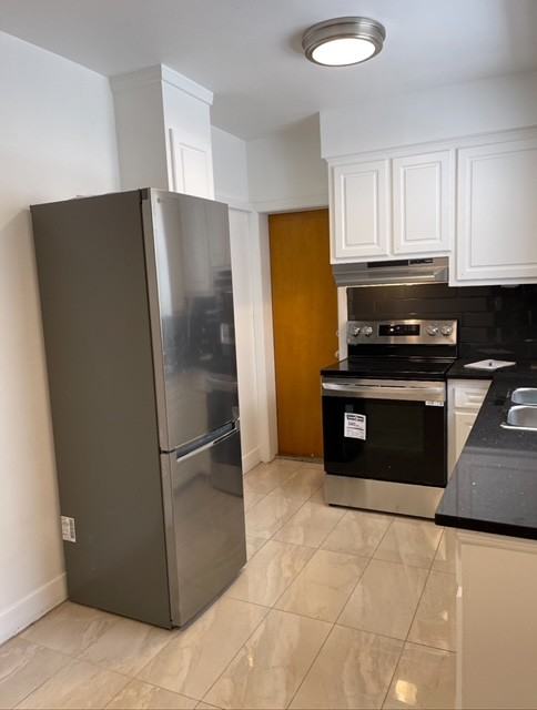 18 Hudson Avenue #6 - Photo 4 of 5